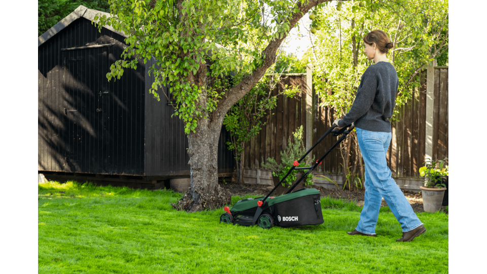 Bosch Home and Garden ROTAK18V-34 Akku-Rasenmäher